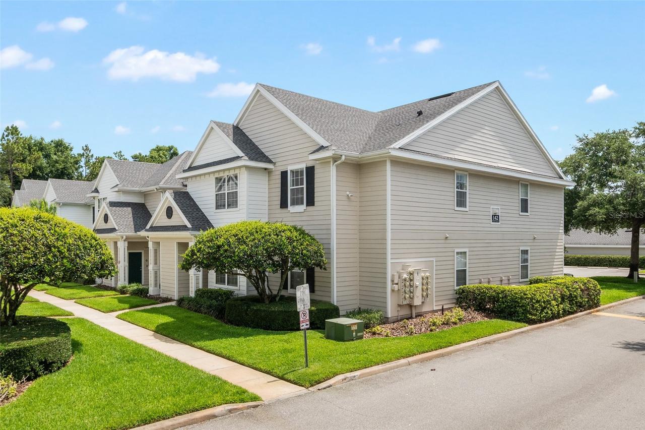 142 Southern Pecan Cir. #205, Winter Garden, FL 34787