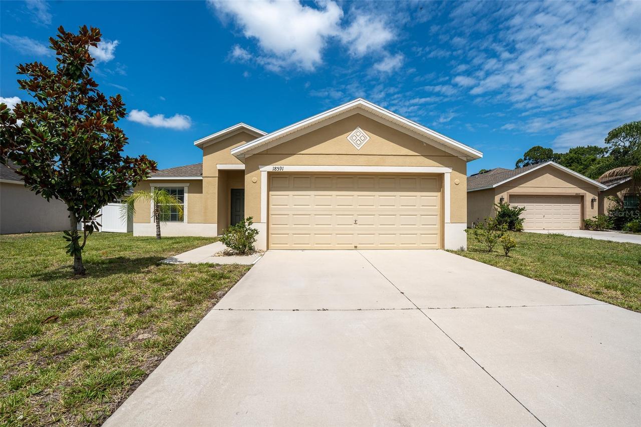 18591 Briar Oaks Dr., Hudson, FL 34667