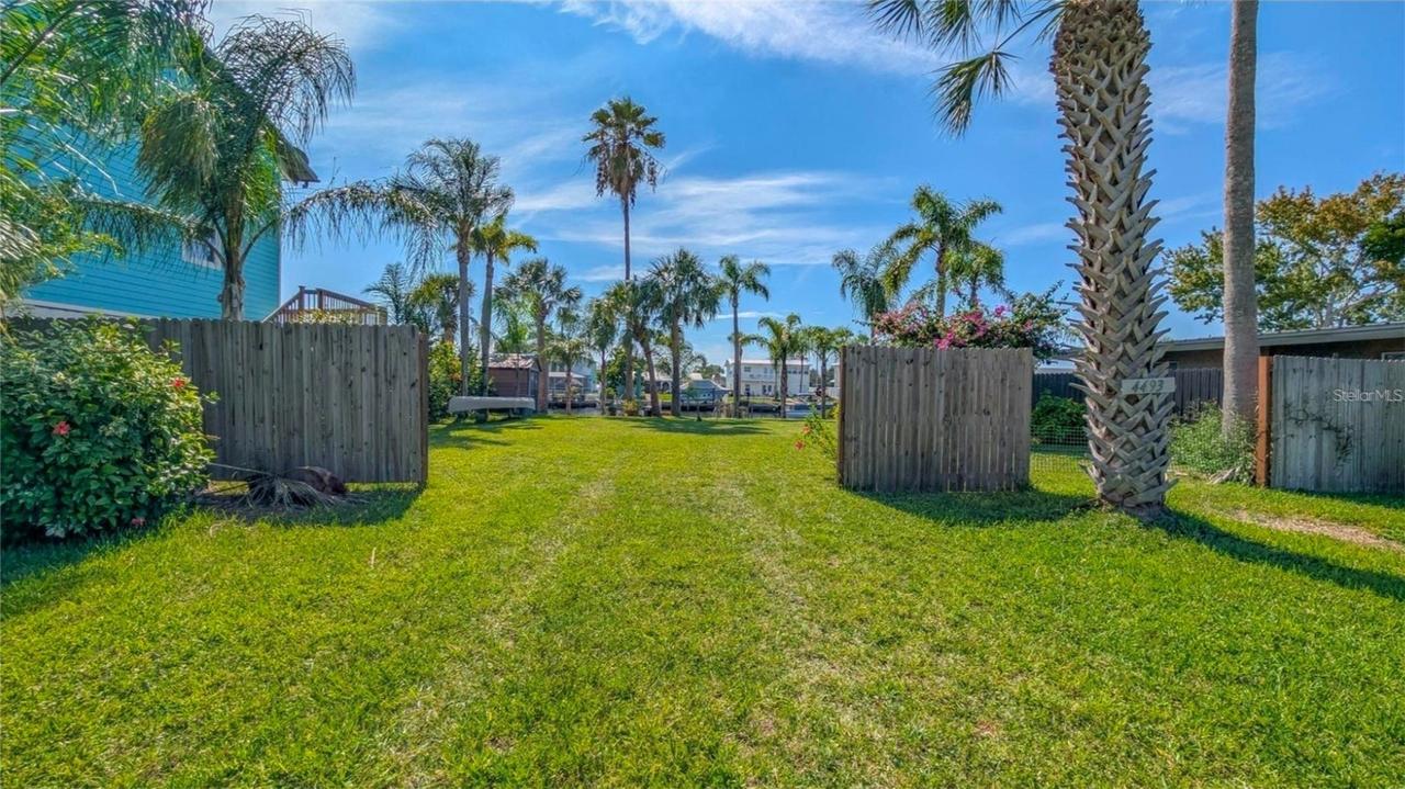 4493 Neptune Dr., Hernando Beach, FL 34607