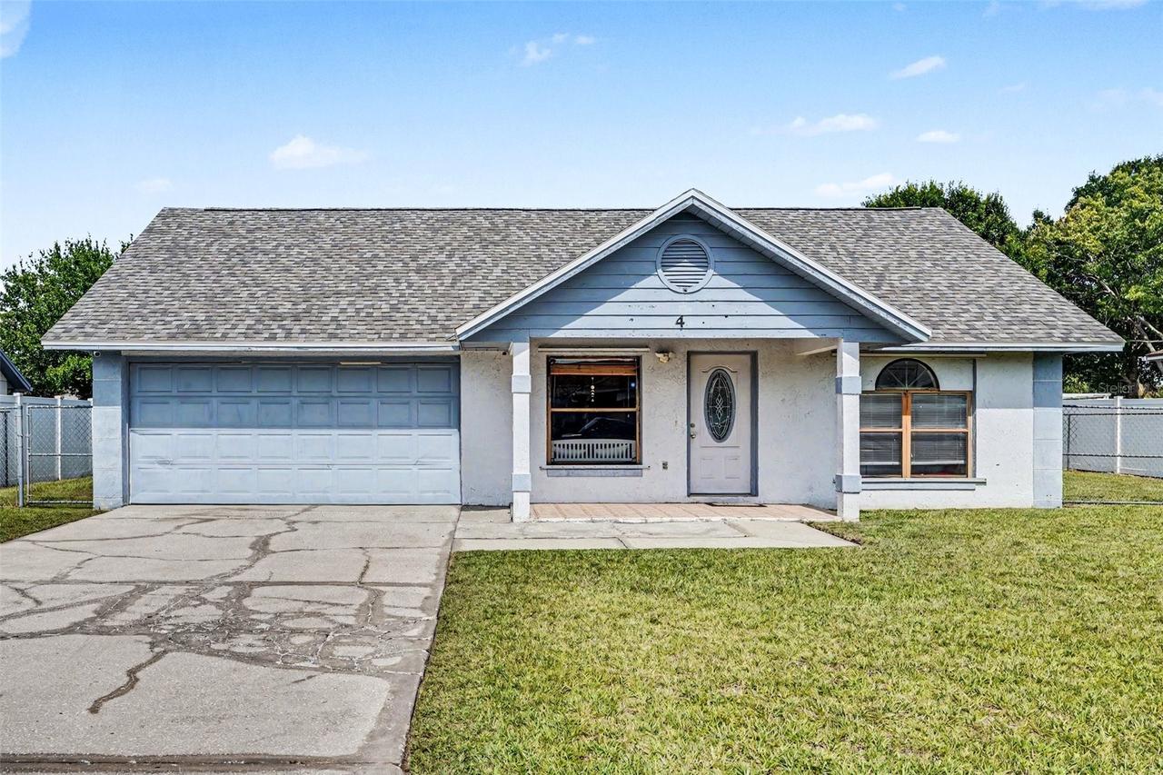 4 Carmona Way, Kissimmee, FL 34758