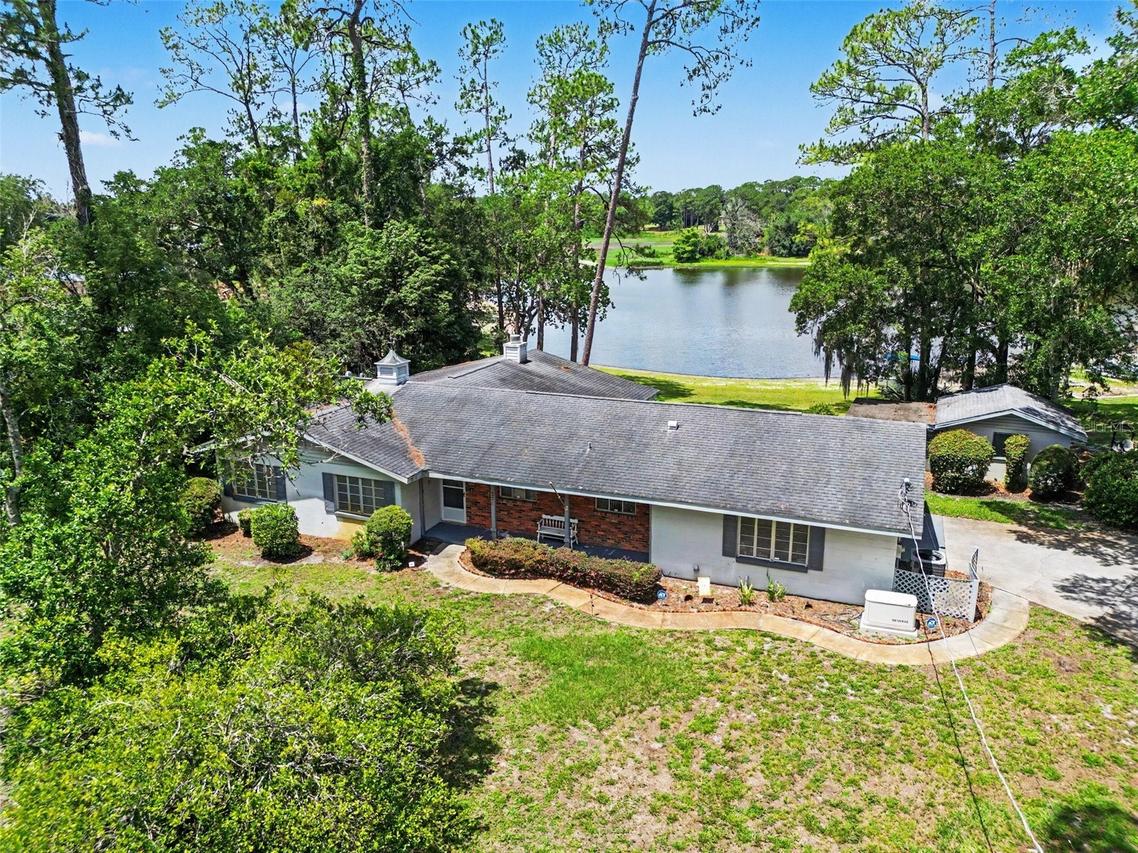 230 S Crystal Dr., Sanford, FL 32773