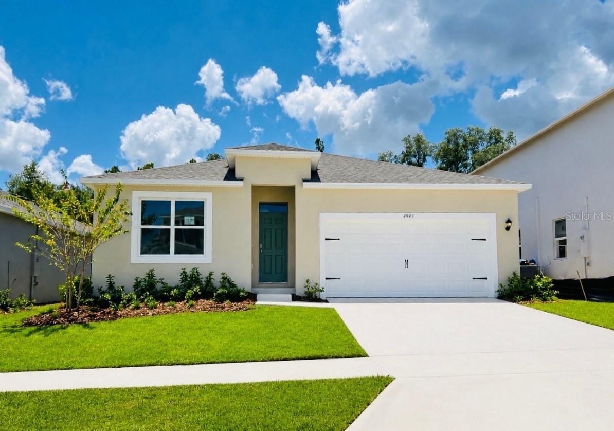 4943 Marshelder St., Apopka, FL 32712