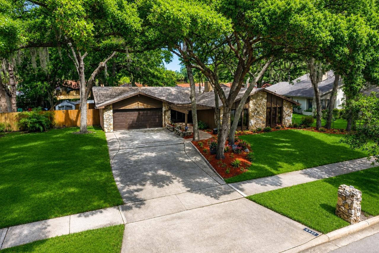 4922 Briar Oaks Cir., Orlando, FL 32808