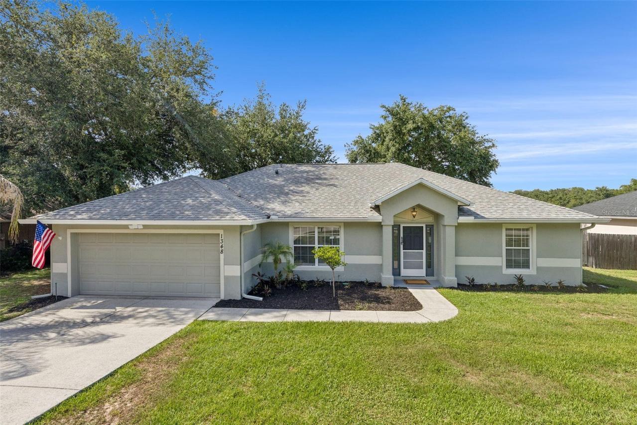 1348 Golden Pond Dr., Minneola, FL 34715