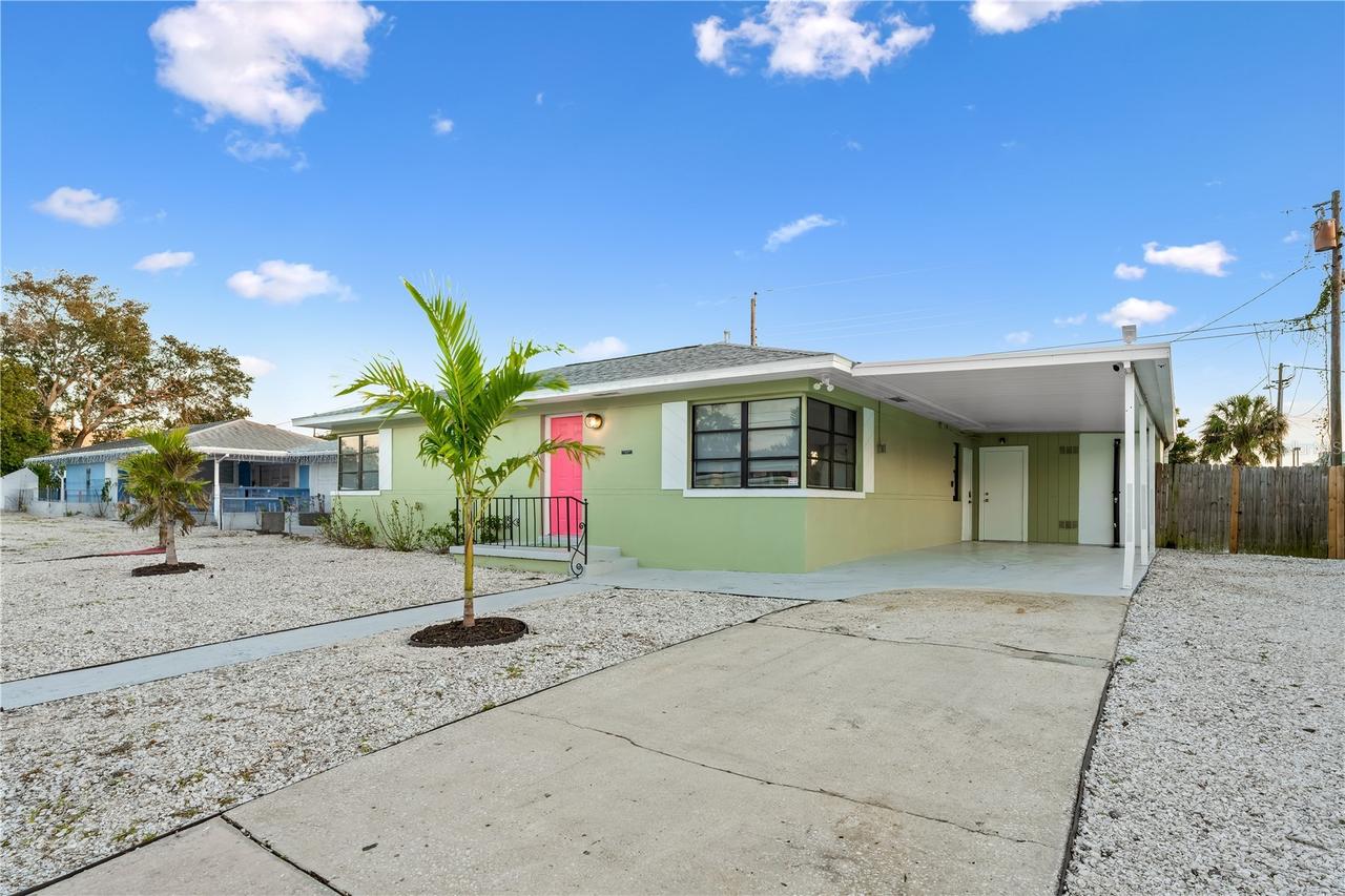 1225 Grove St., Clearwater, FL 33755