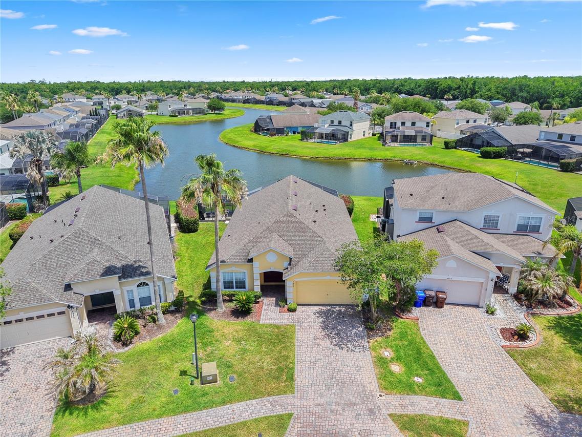 4811 Cumbrian Lakes Dr., Kissimmee, FL 34746