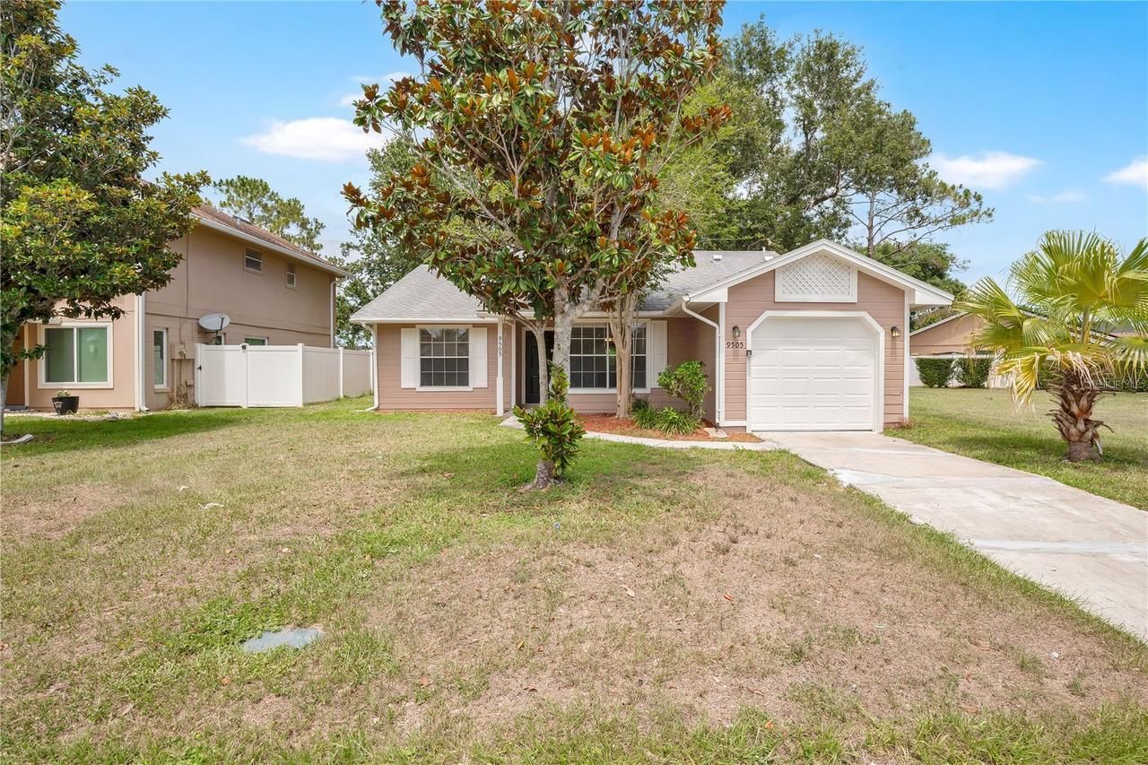 9505 Dubois Blvd., Orlando, FL 32825