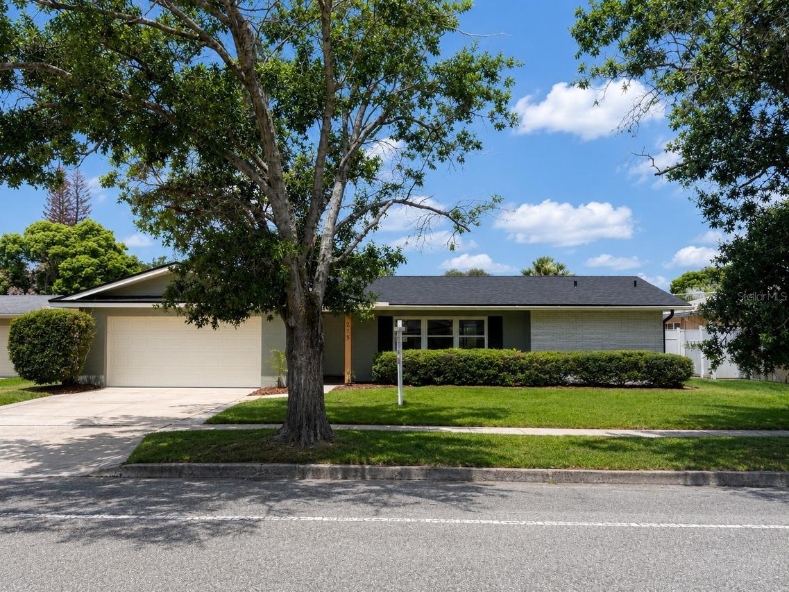 275 N Ranger Blvd., Winter Park, FL 32792