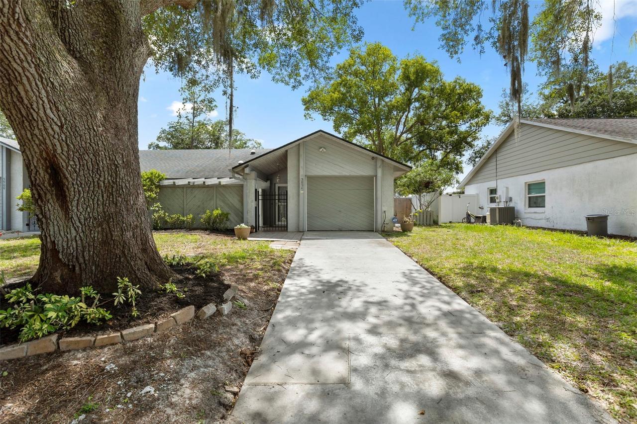 5894 Shale Ct., Winter Park, FL 32792