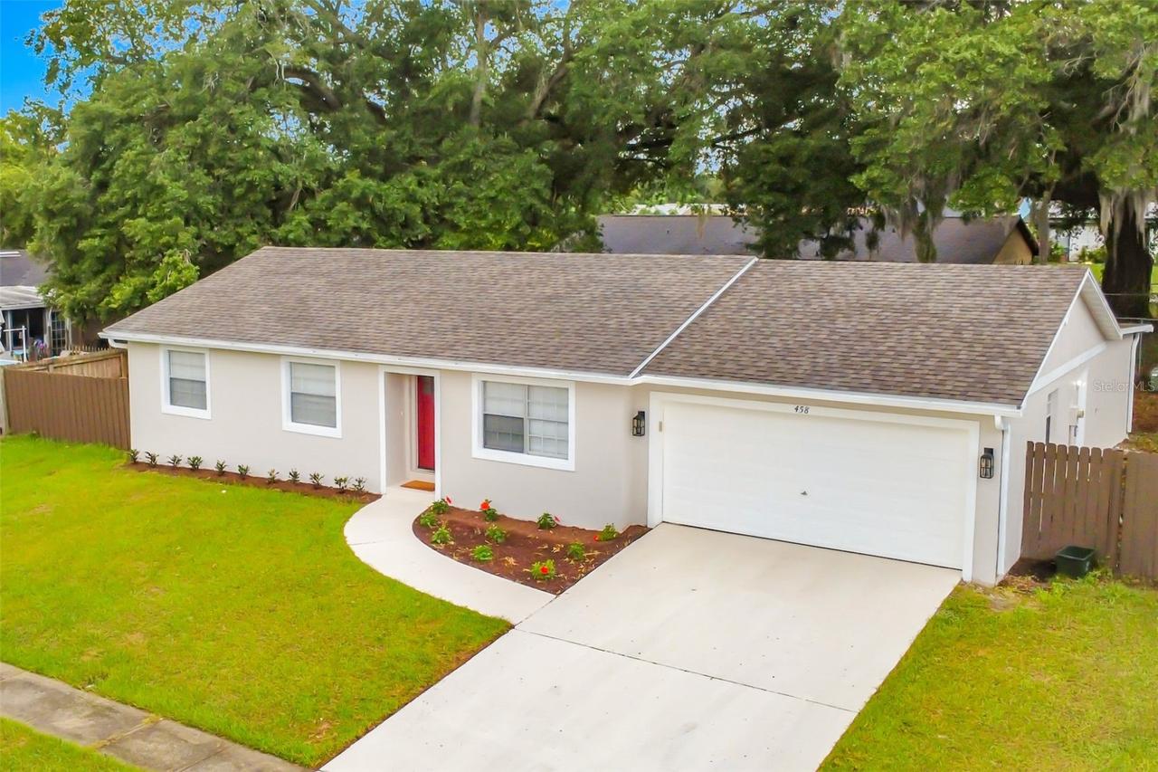 458 Weathersfield Ave., Altamonte Springs, FL 32714