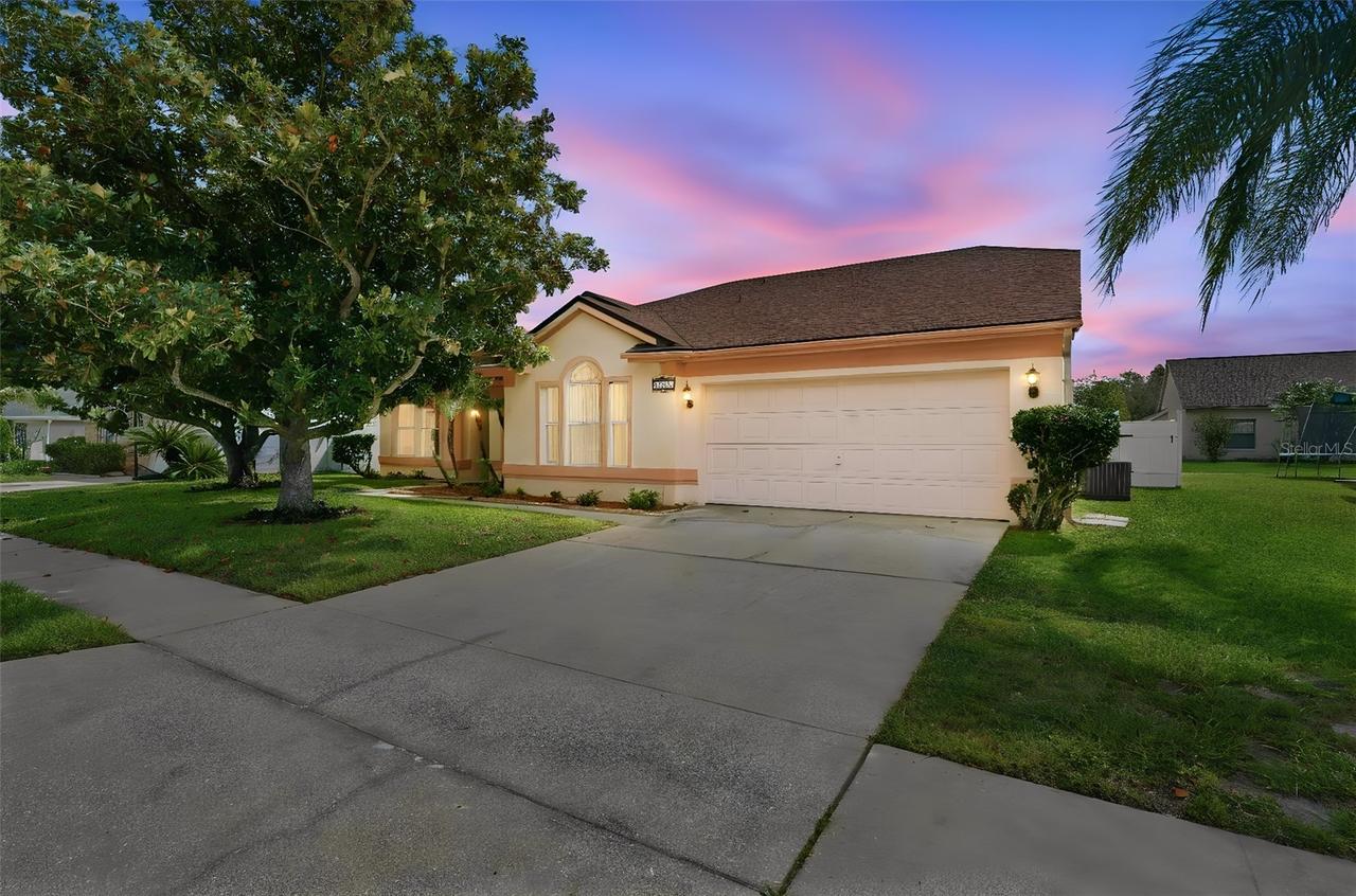 2431 Rolling Broak Dr., Orlando, FL 32837