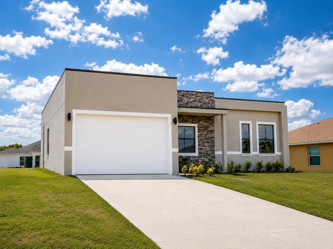 1107 NW 9th Ave., Cape Coral, FL 33993