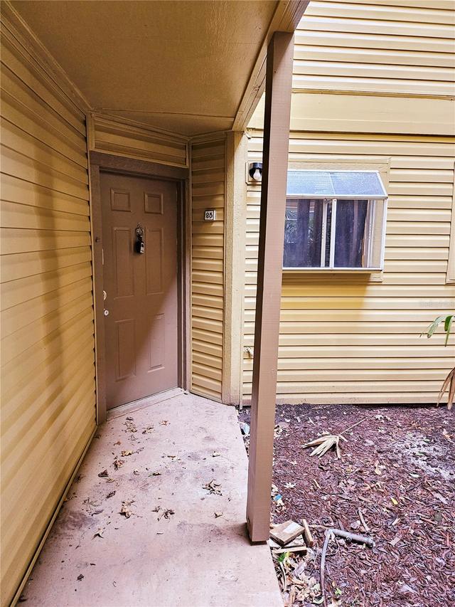 1916 Lake Atriums Cir. #25, Orlando, FL 32839