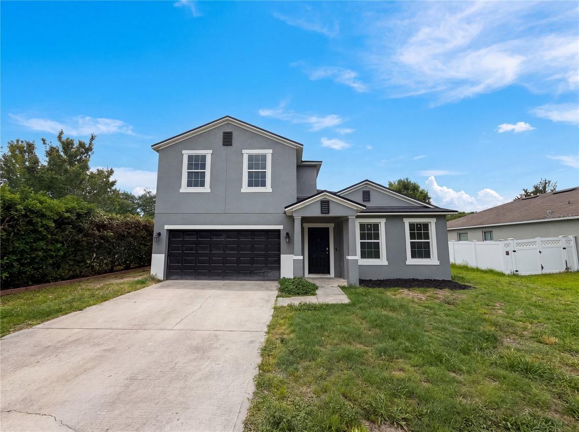 4876 Grassy Knoll Dr., Tavares, FL 32778