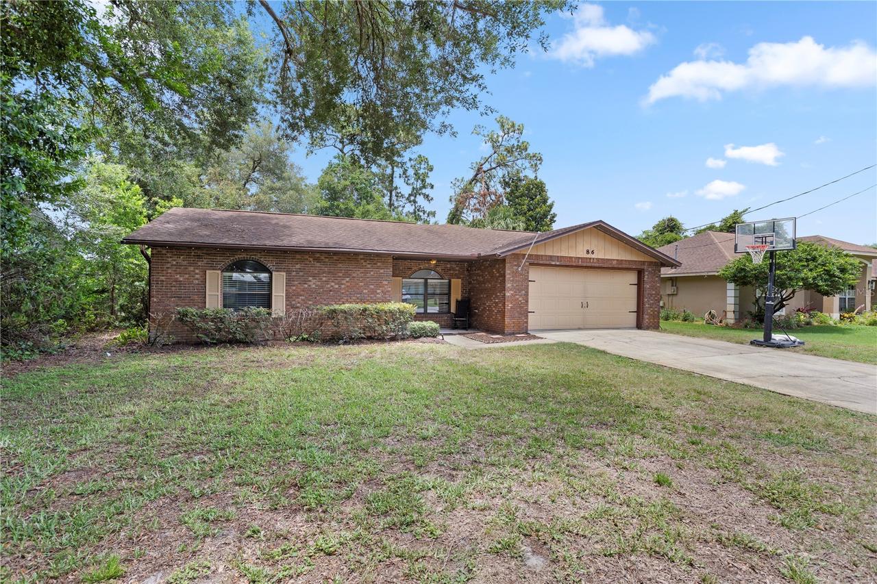 86 Spur Rd., Debary, FL 32713