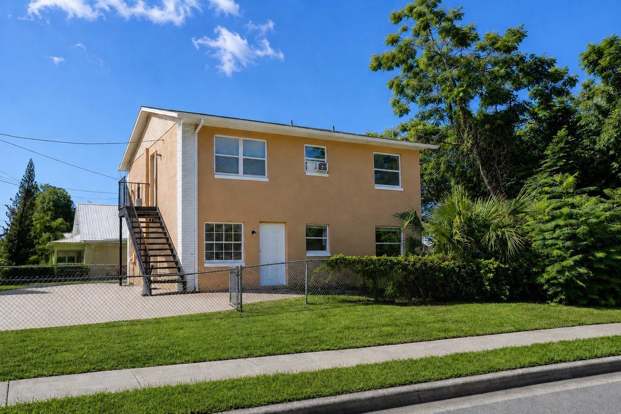 1352 W Kaley Ave., Orlando, FL 32805