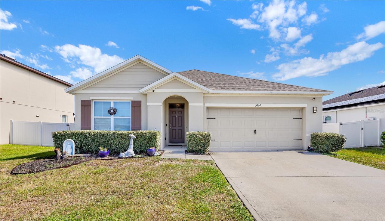 5709 Shaker Palm Pl., St Cloud, FL 34771