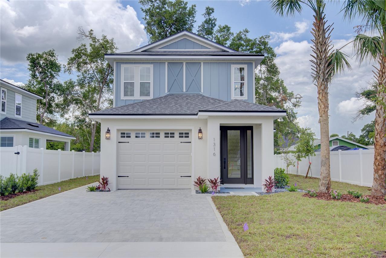 1316 E 9th Ave., Mount Dora, FL 32757