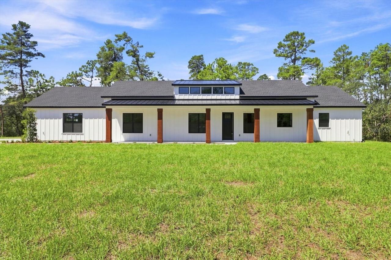 6534 N Harcross Ave., Dunnellon, FL 34433