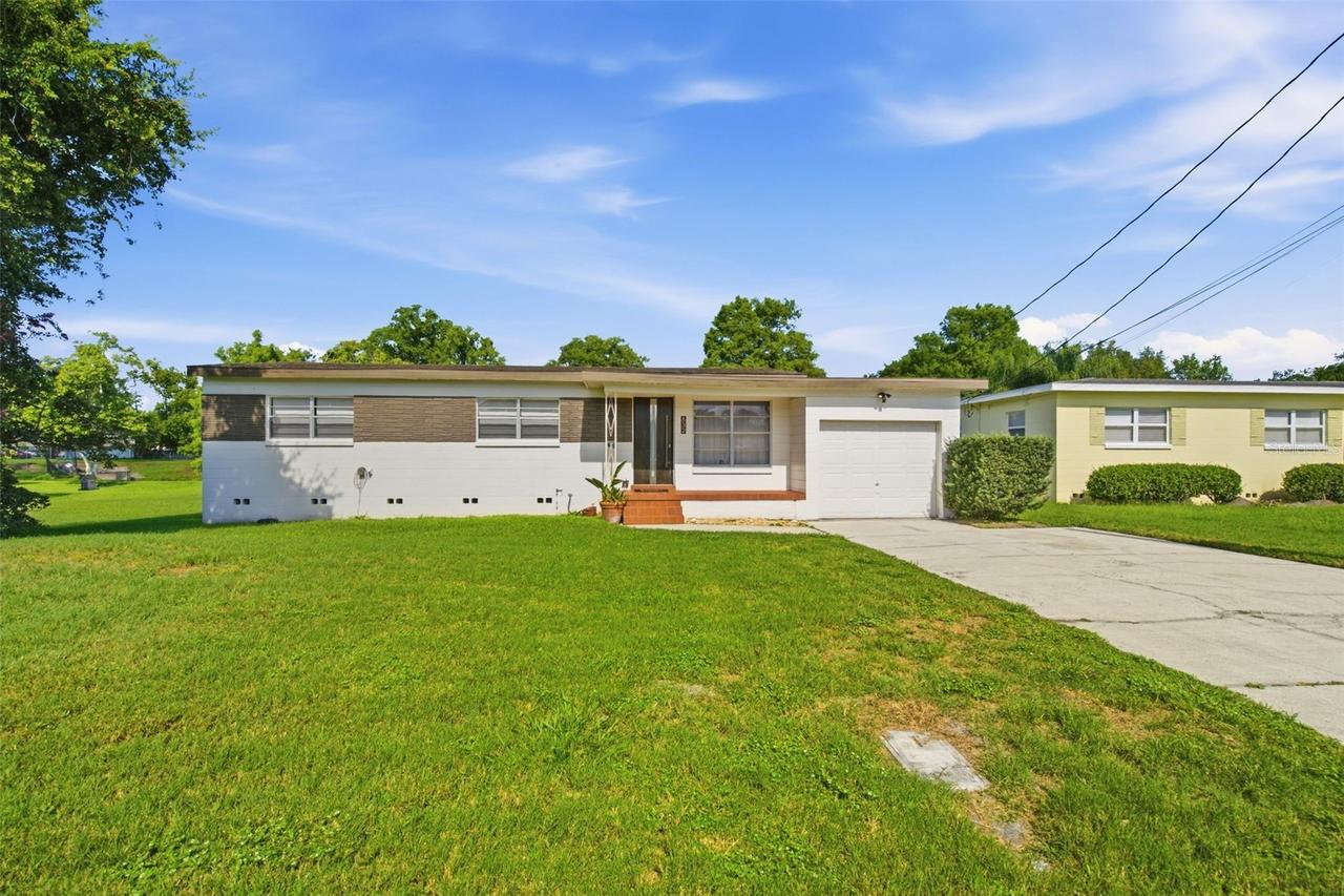 832 Thalia Dr., Orlando, FL 32807