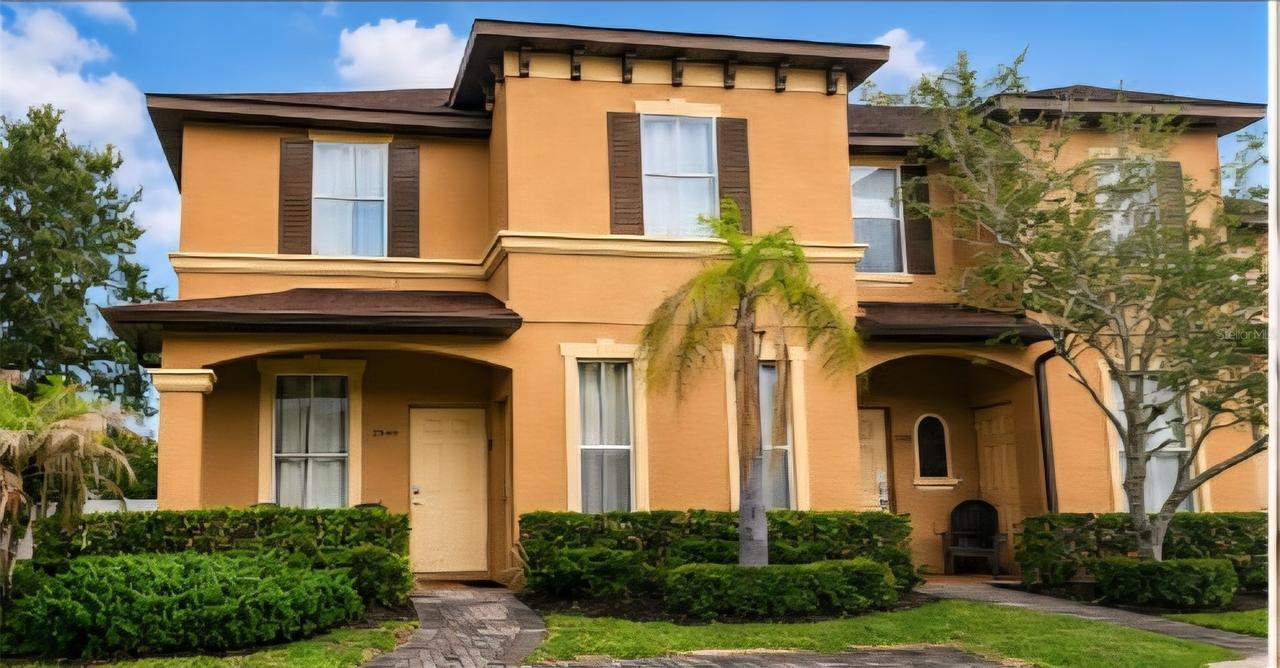 2540 Calabria Ave., Davenport, FL 33897