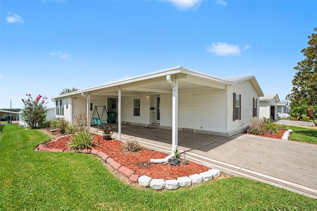37536 Gill Ave., Zephyrhills, FL 33541
