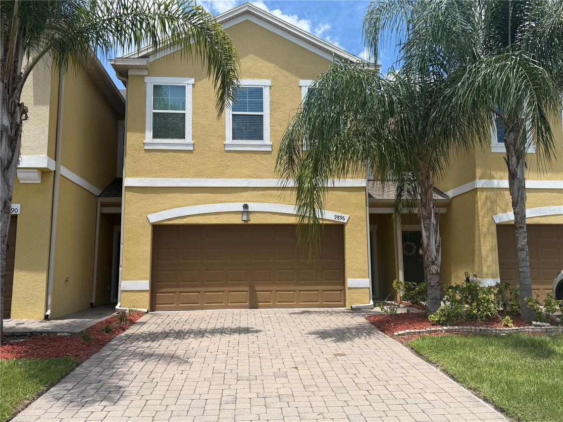 9896 Red Eagle Dr., Orlando, FL 32825
