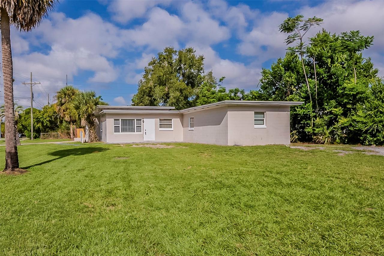 1000 Emeralda Rd., Orlando, FL 32808