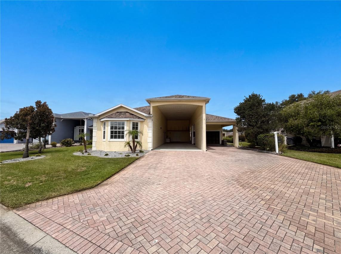 376 Travelers Dr., Polk City, FL 33868