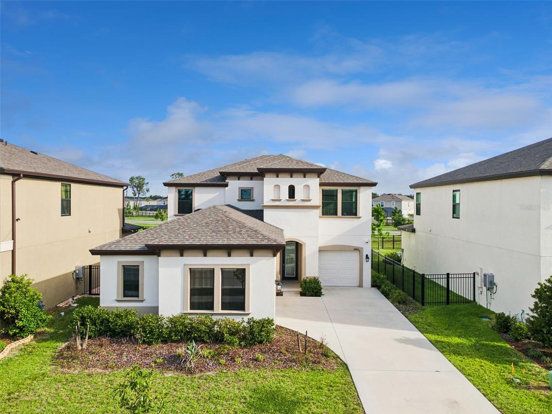 14825 Paddock Pond Ave., Lithia, FL 33547