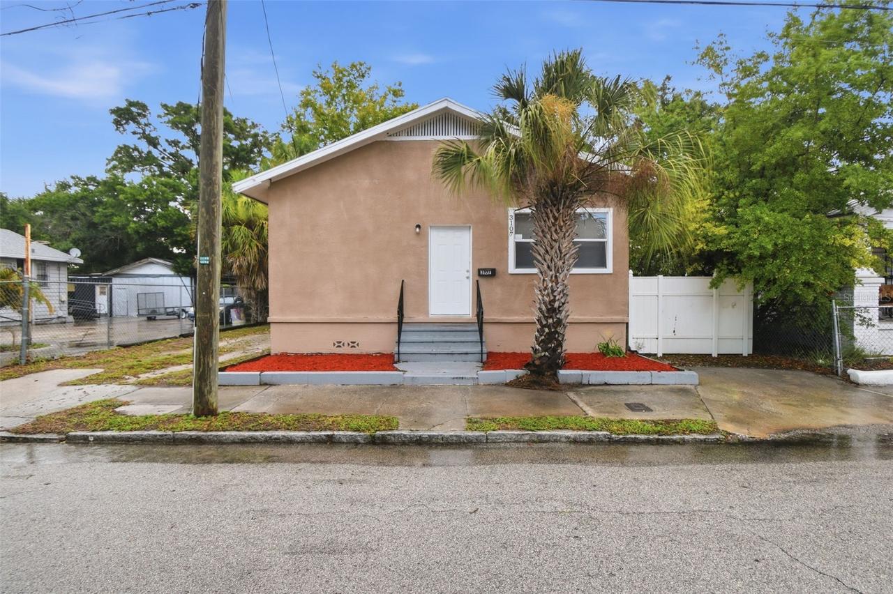 3107 N 16th St., Tampa, FL 33605