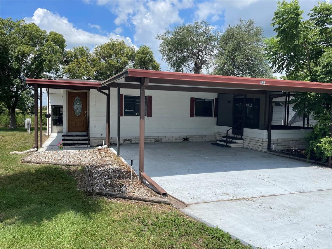 2102 Canopy Cir. #150, Zellwood, FL 32798