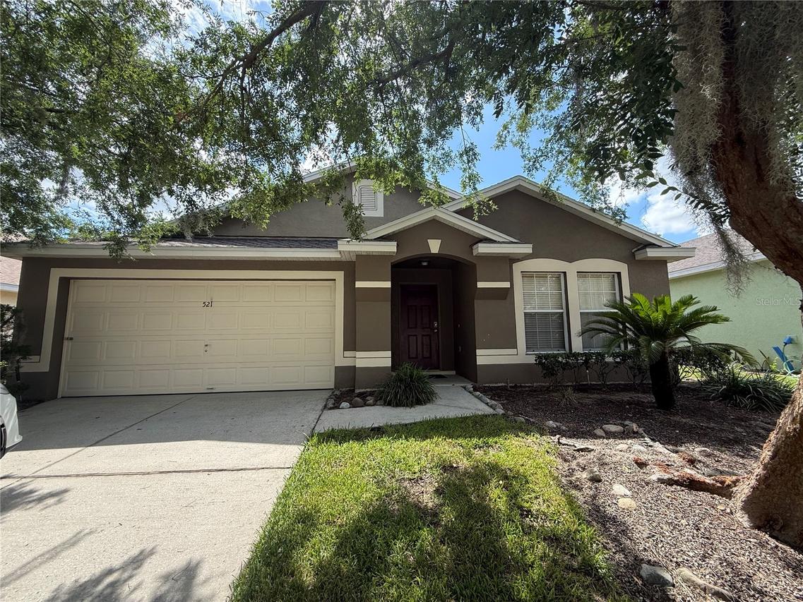 521 Castlemain Cir., Davenport, FL 33897