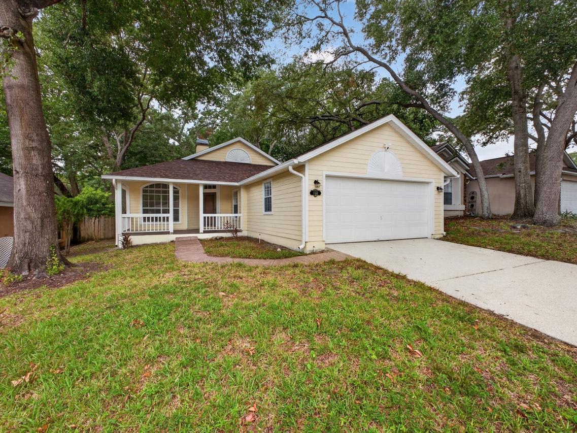 1008 Royal Oaks Dr., Apopka, FL 32703