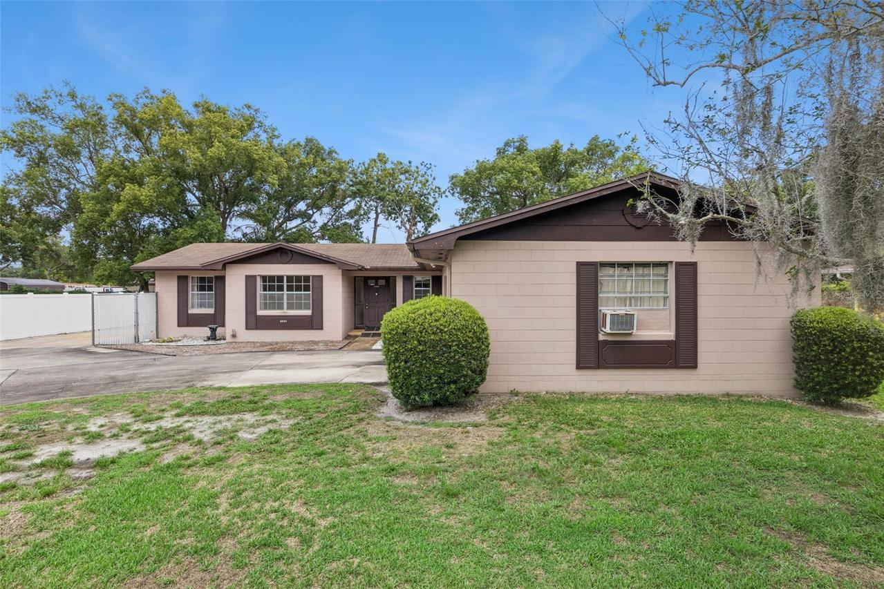 8006 Montezuma Tr., Orlando, FL 32825