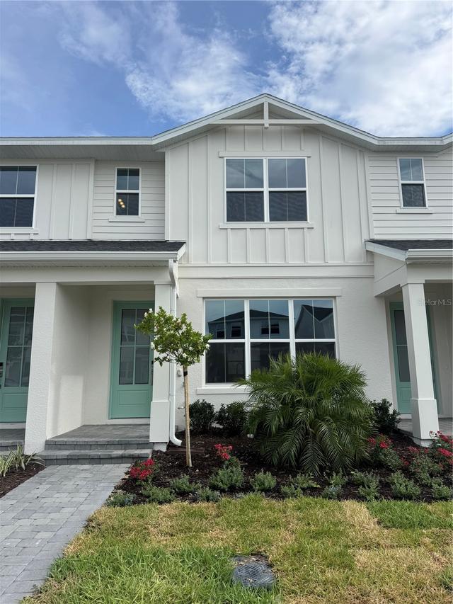 1868 Crowncrest Dr., Apopka, FL 32703