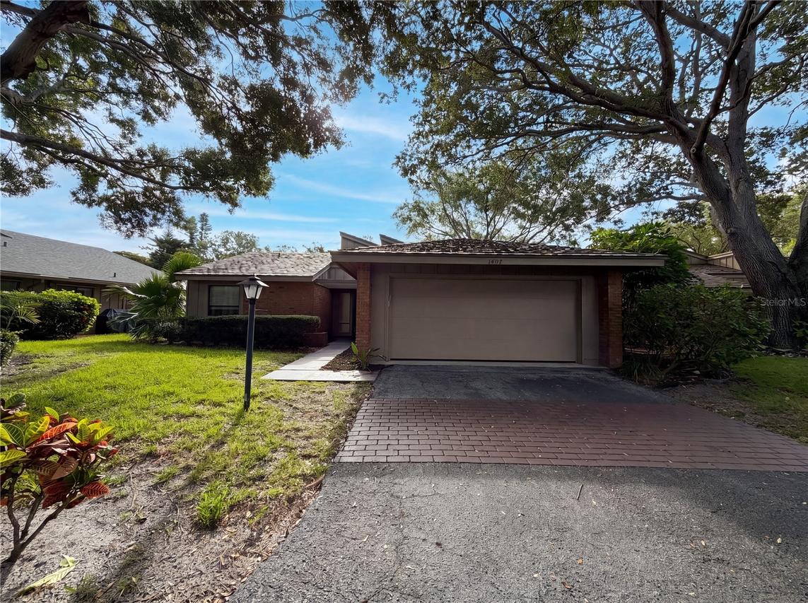 1407 Willow Oak Cir., Bradenton, FL 34209