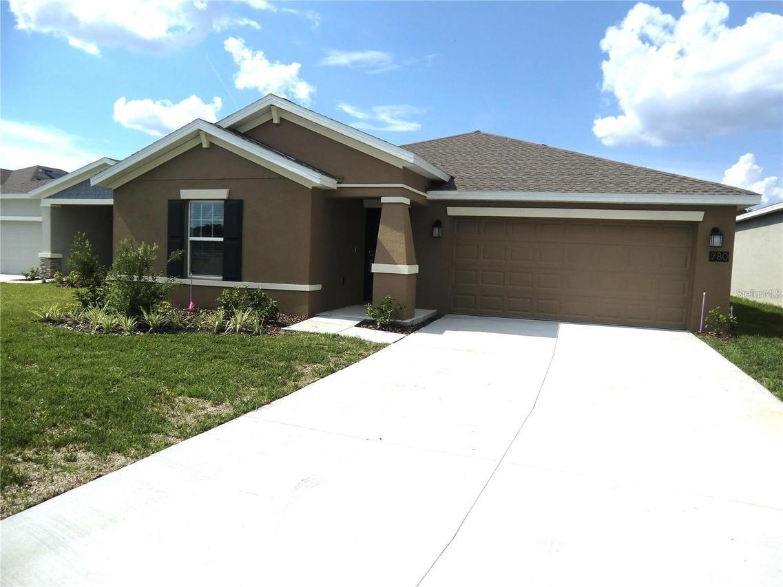 780 Daring Dr., Davenport, FL 33837