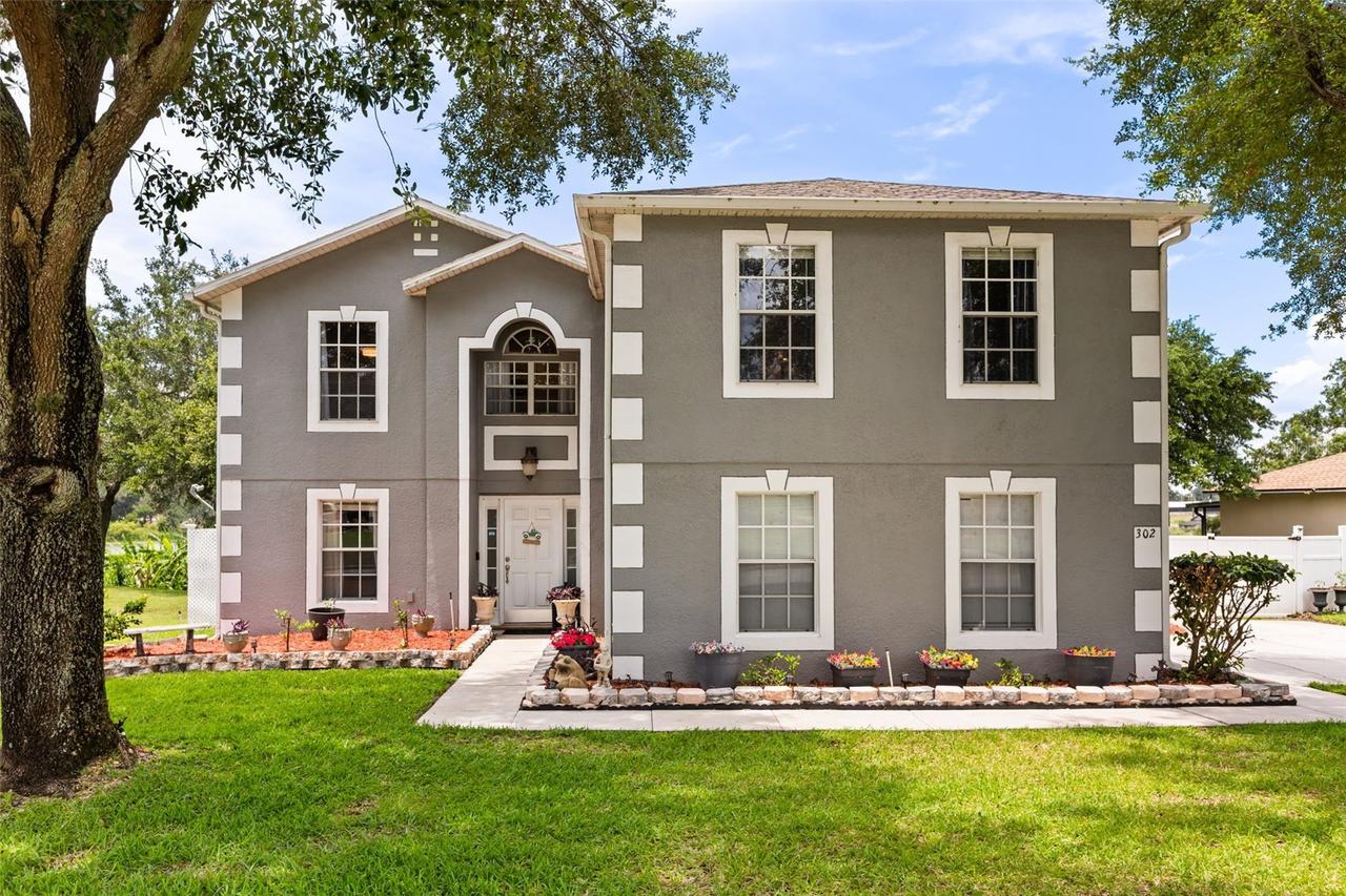 302 Lake Shepard Dr., Apopka, FL 32703