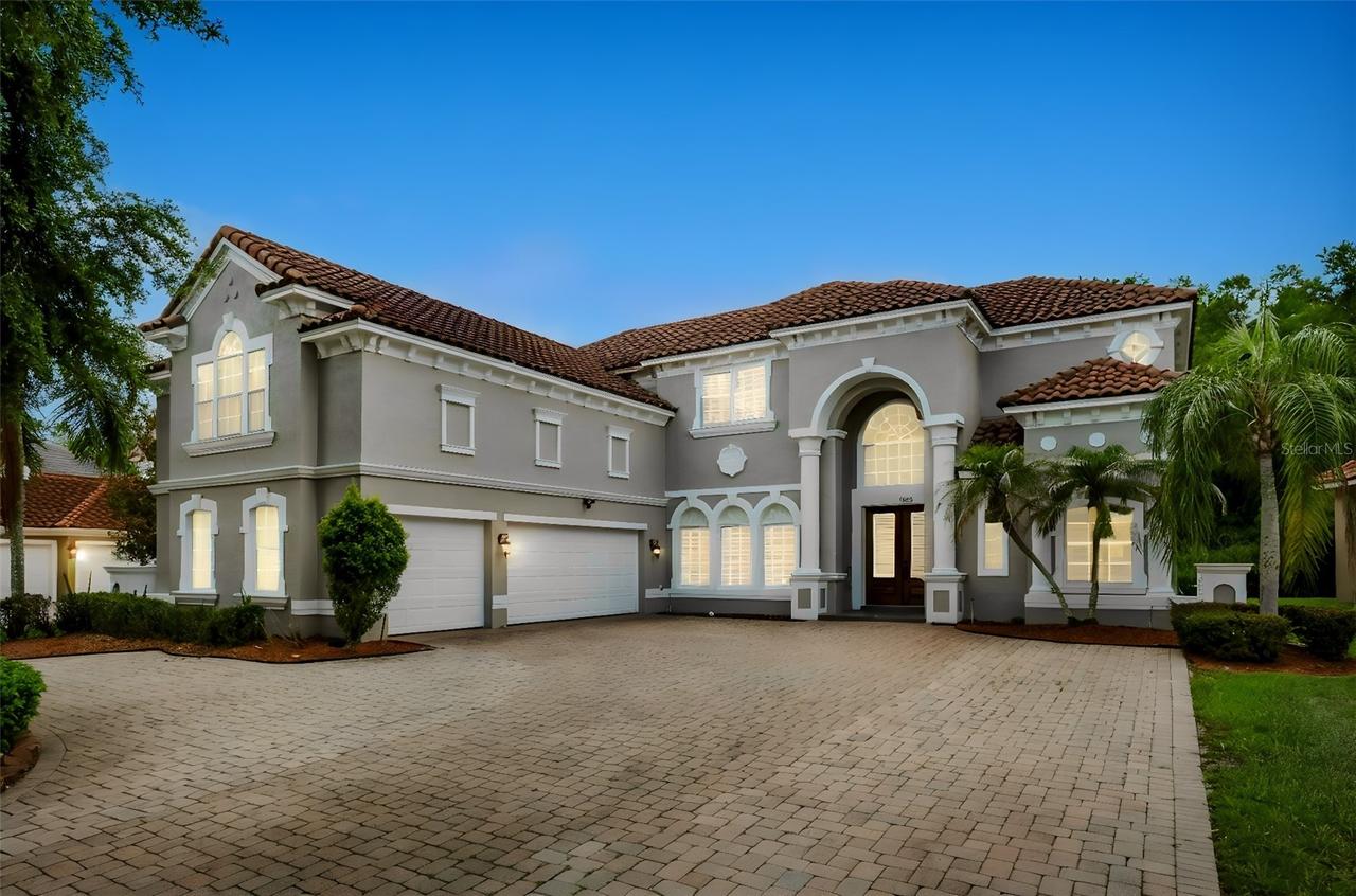 2724 Northampton Ave., Orlando, FL 32828