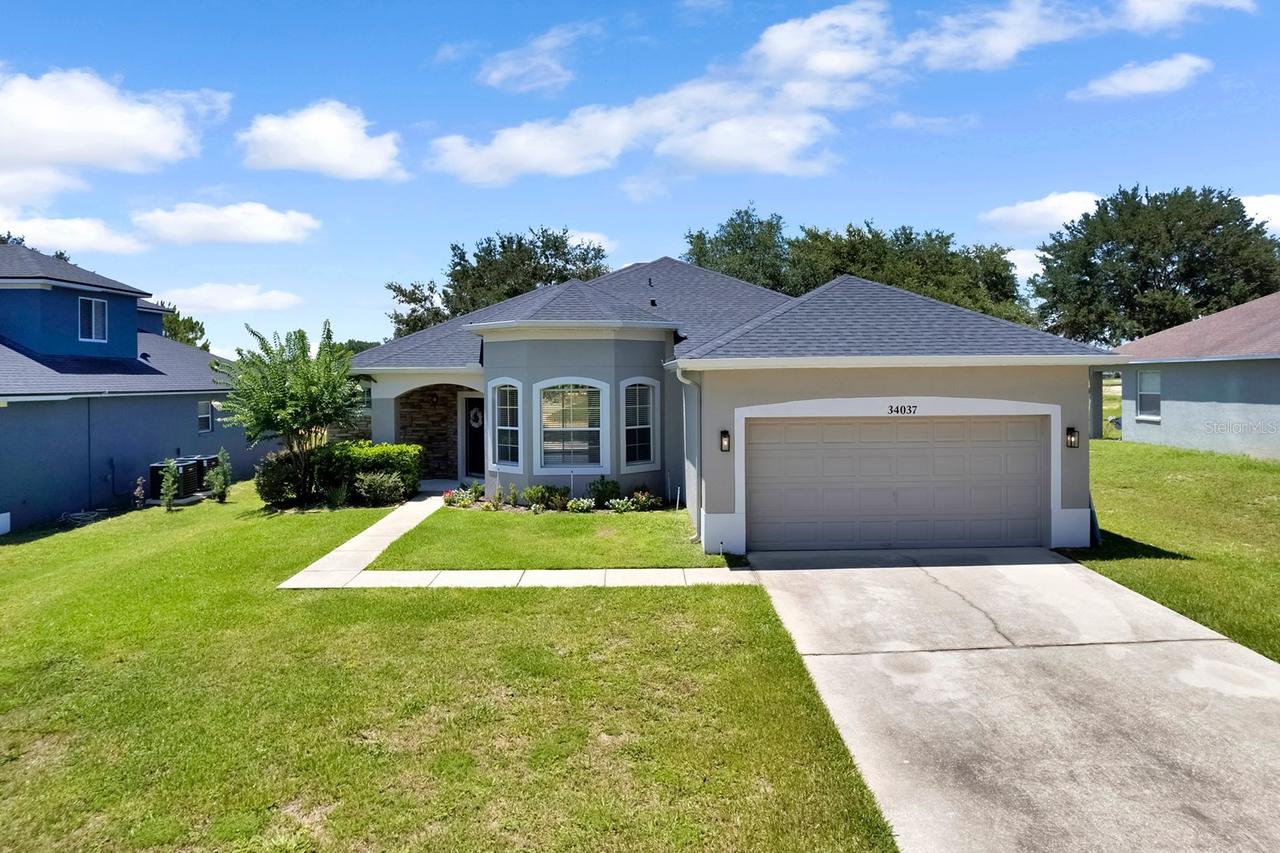 34037 Fortunado St., Sorrento, FL 32776