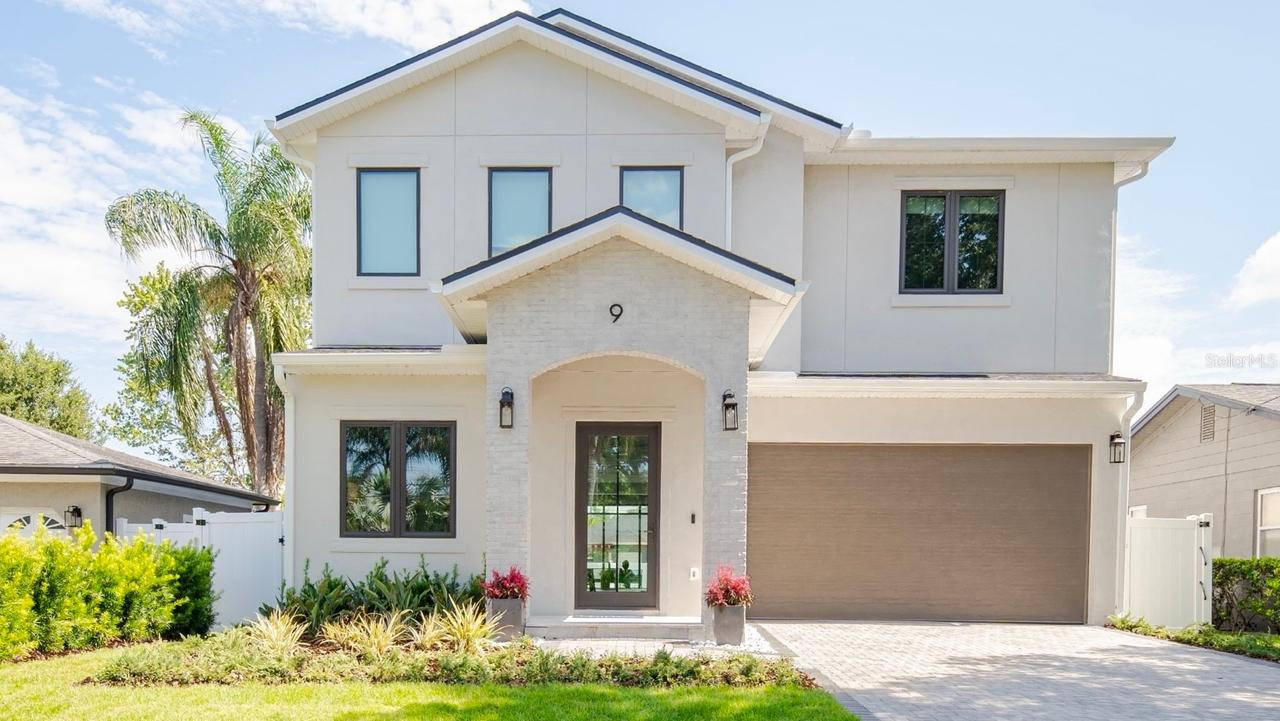 9 E Steele St., Orlando, FL 32804