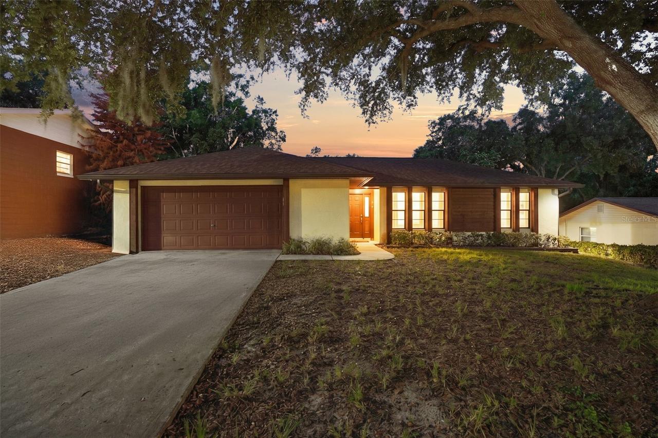 210 N Disston Ave., Clermont, FL 34711