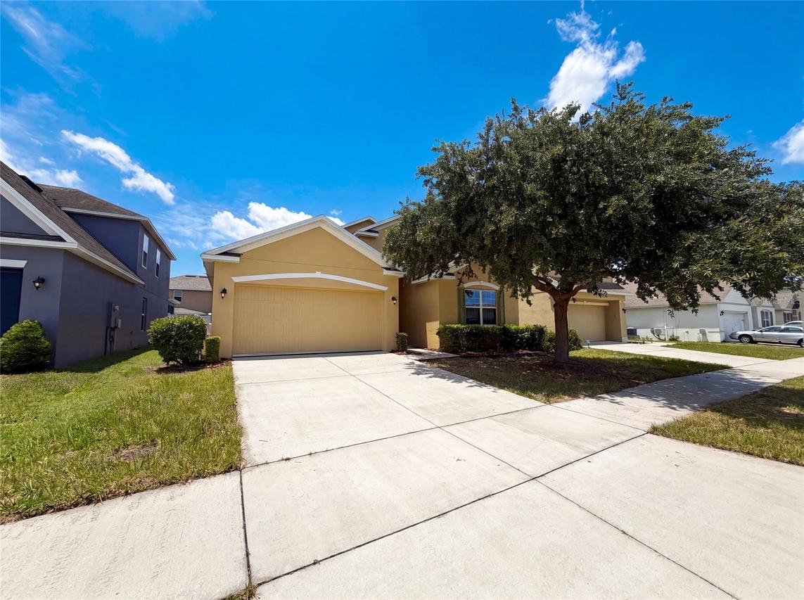 1048 Bethpage Rd., Auburndale, FL 33823