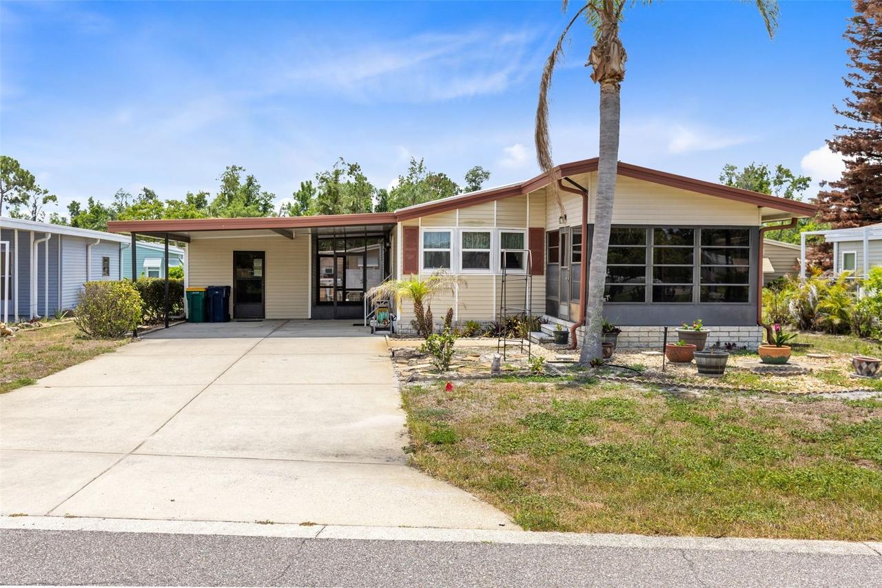 3217 Rainbow Rd., Tavares, FL 32778