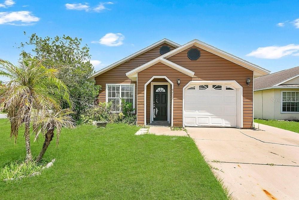 9703 Red Clover Ave., Orlando, FL 32824