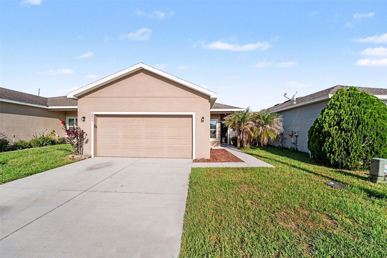 2865 Whispering Trails Dr., Winter Haven, FL 33884