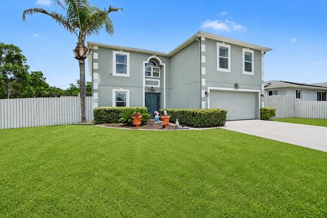 New Homes with In-ground Swimming Pools That Attend Deltona High School: June 28th to July 4th