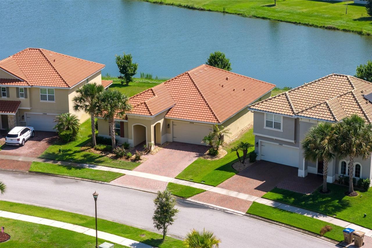 3906 Carrick Bend Dr., Kissimmee, FL 34746
