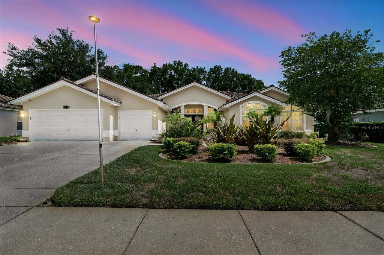 1230 Berkshire Ln., Tarpon Springs, FL 34688